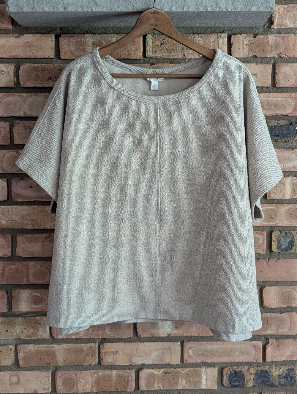 Jules & Leopold Casual Relaxed Short-Sleeve Beige Top